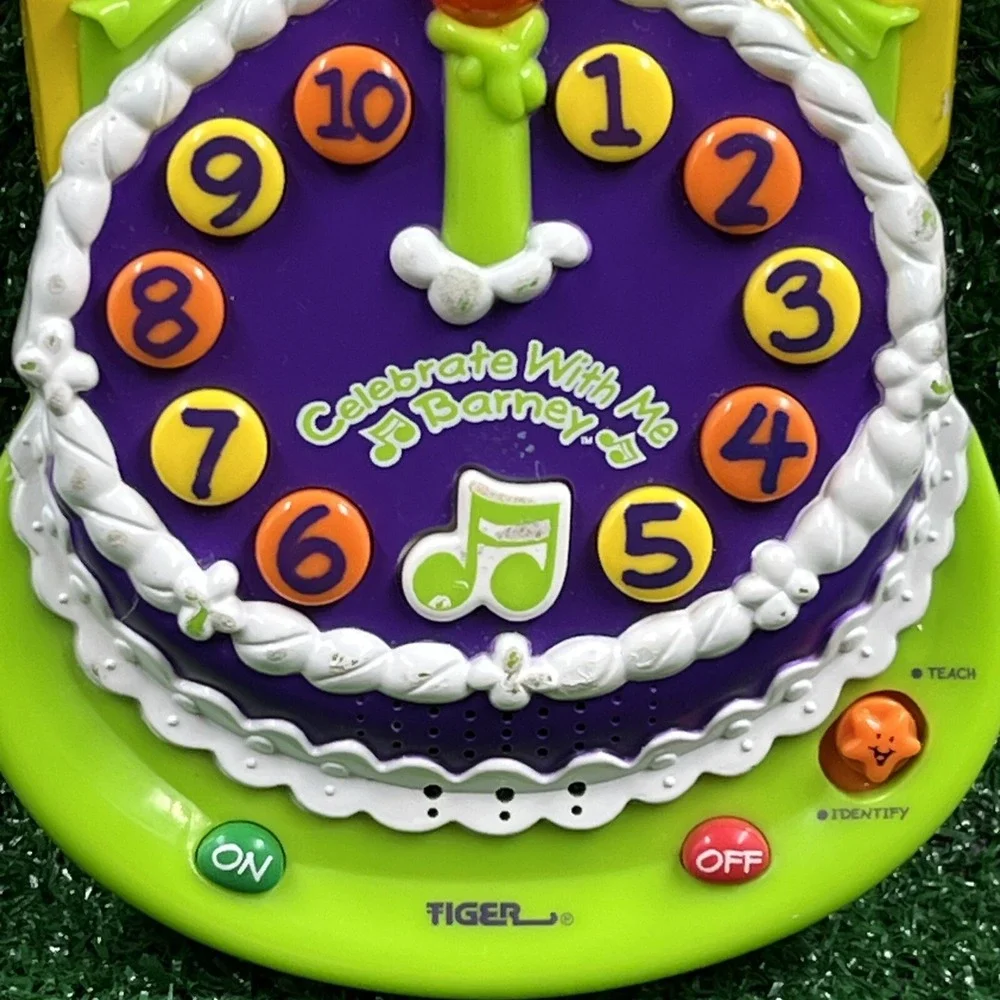 Celebrate‎ With Me Barney Birthday Cake Tiger Electronics Handheld Tested